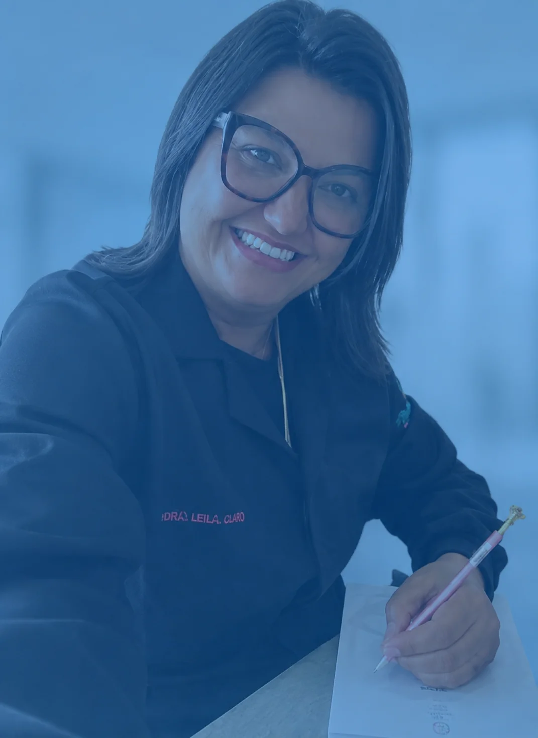 Dra. Leila Claro - Especialista em Prótese Dentária em Santos SP